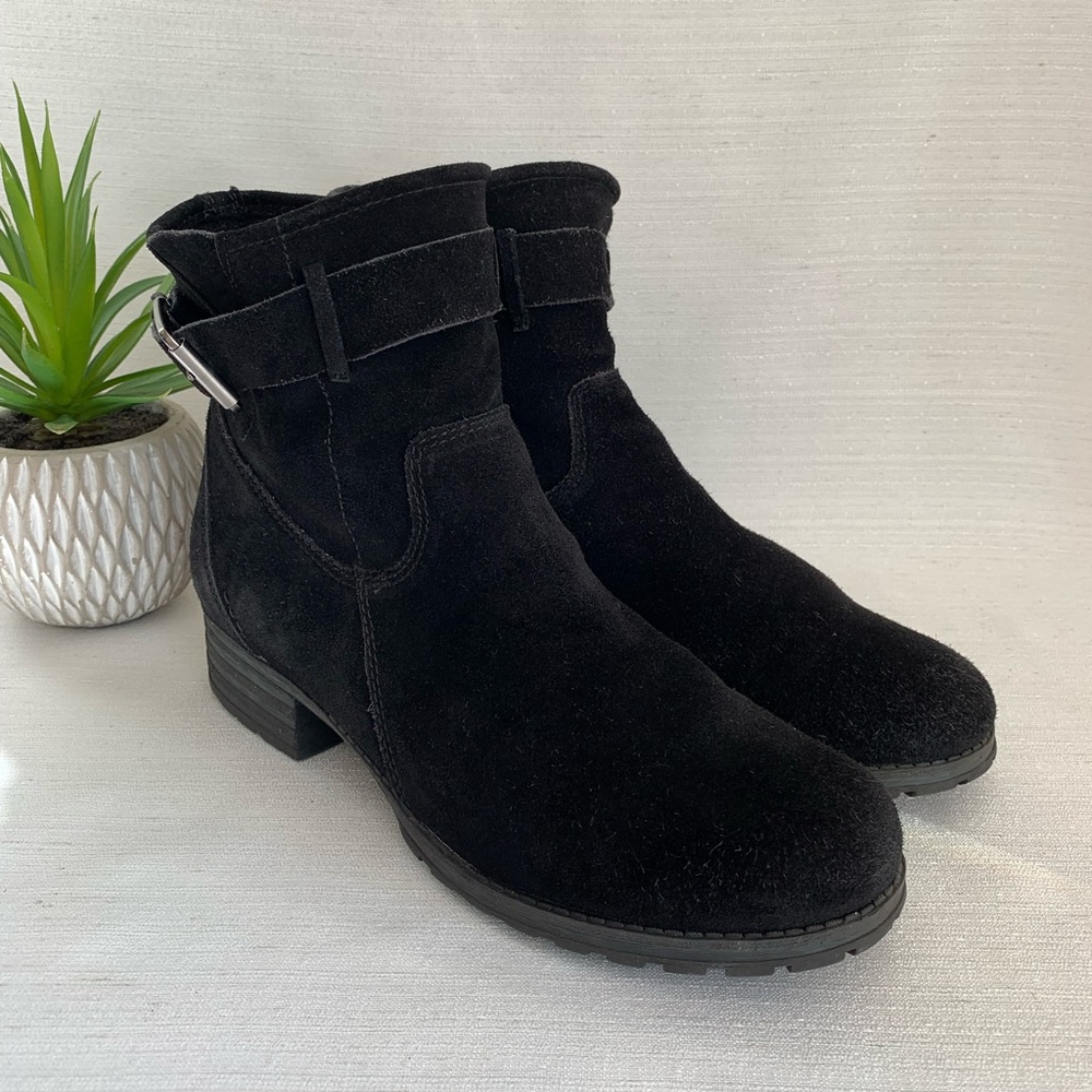 Clark’s Marana Amber Black Suede Leather Buckle Ankle Boots Woman’s 9.5M